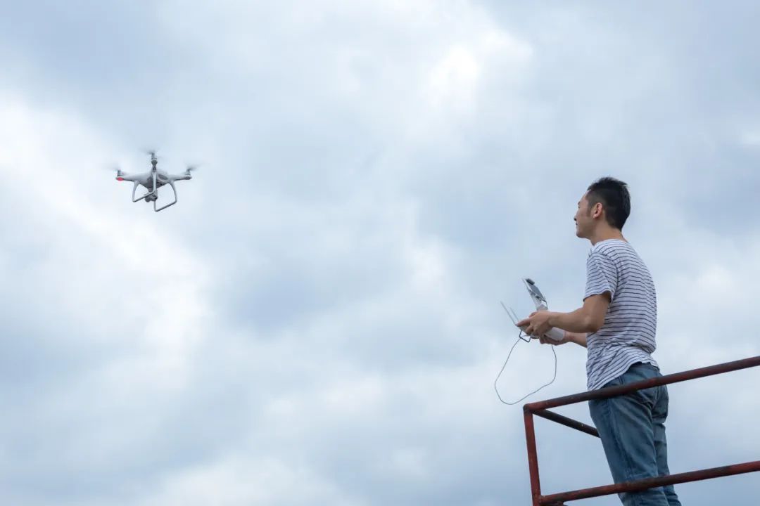 到底什么是“无网通信”?