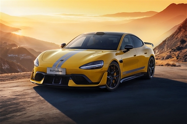 SU7 Ultra今晚发布!雷军:非常激动 小米首次冲击豪车市场