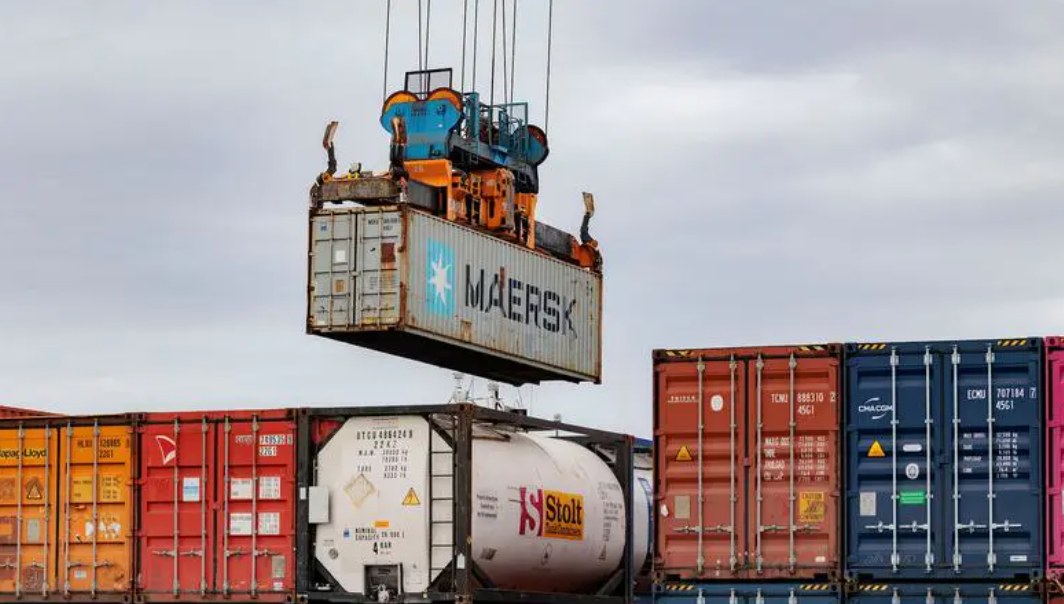 1744470257853978.png image.png